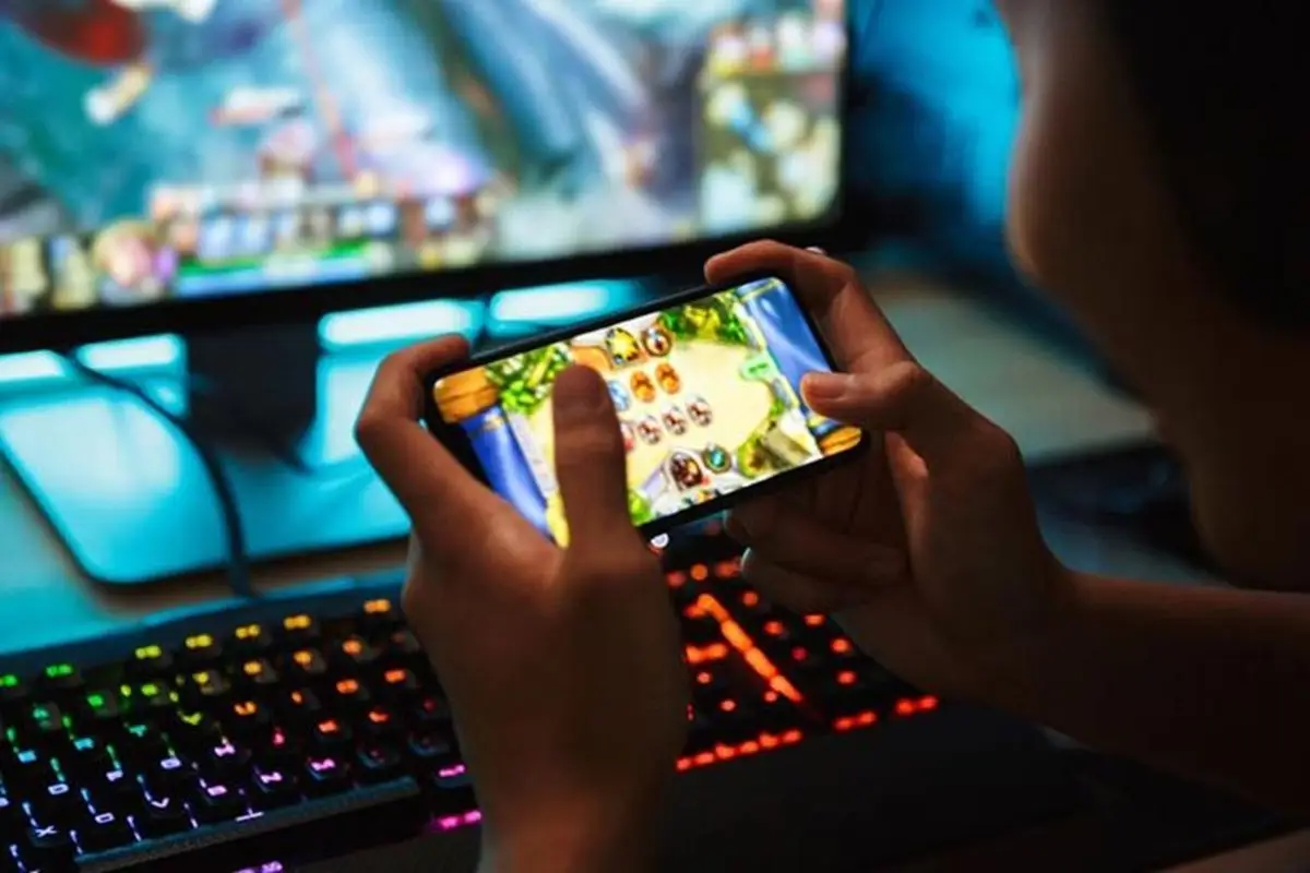 Tips Agar HP Tidak Panas Saat Main Game