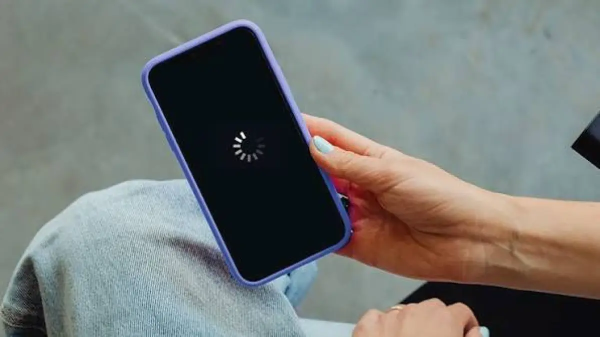 10 Cara Mengatasi HP Lemot dan Lag Tanpa Perlu Reset Factory